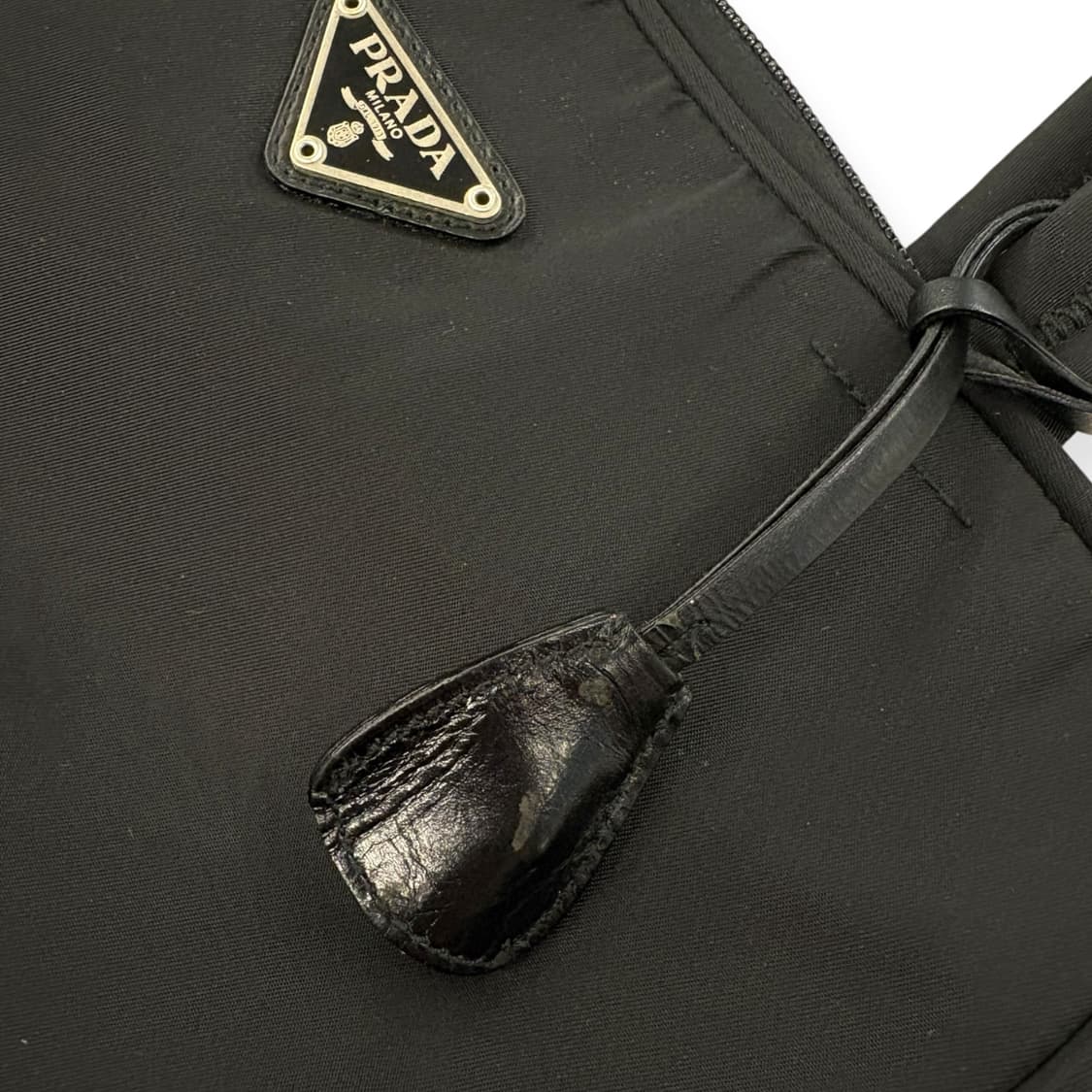 프라다 테수토 나일론 포코노 토트백 상품이미지6