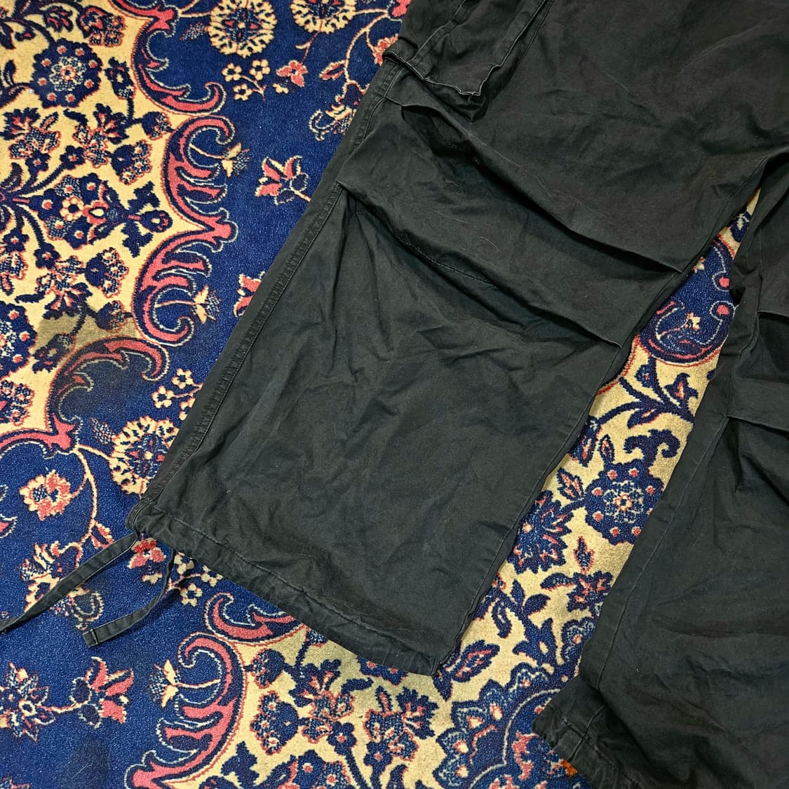 러기드하우스 다크 차콜 뒷밴딩 스트렙 카고팬츠
4XL  상품이미지2