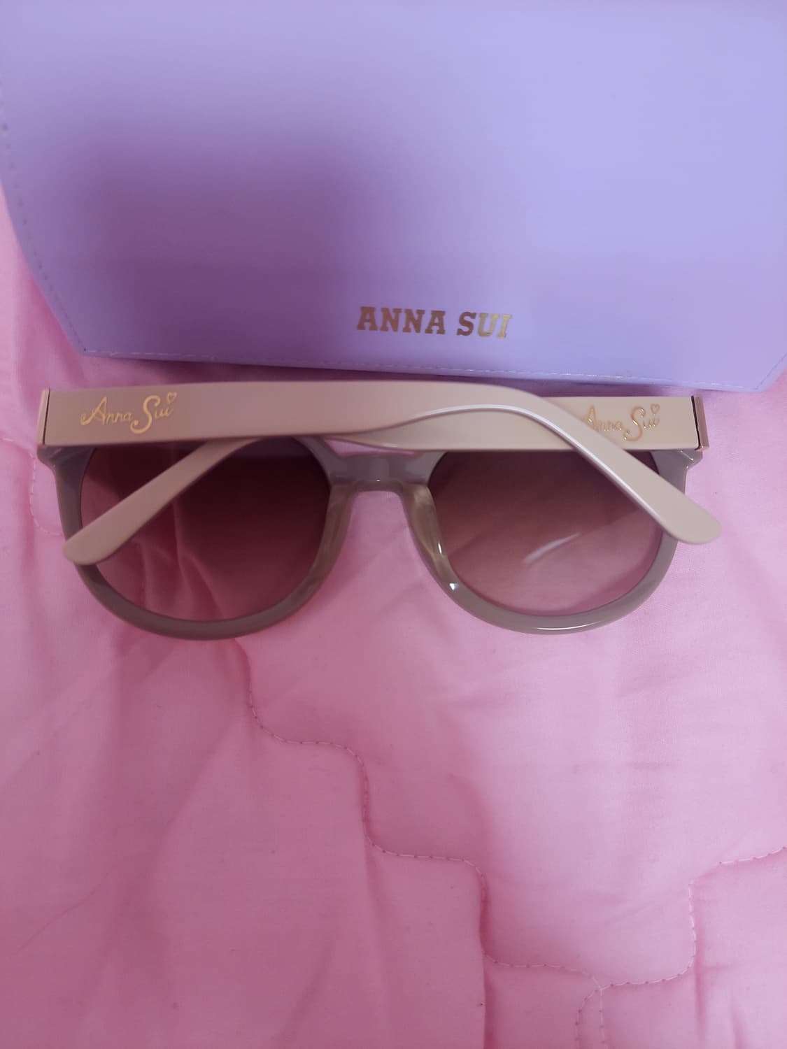 정품)급처미사용새상품!안나수이 하트로고 공주 선글라스 비비안웨스트우드st 상품이미지2