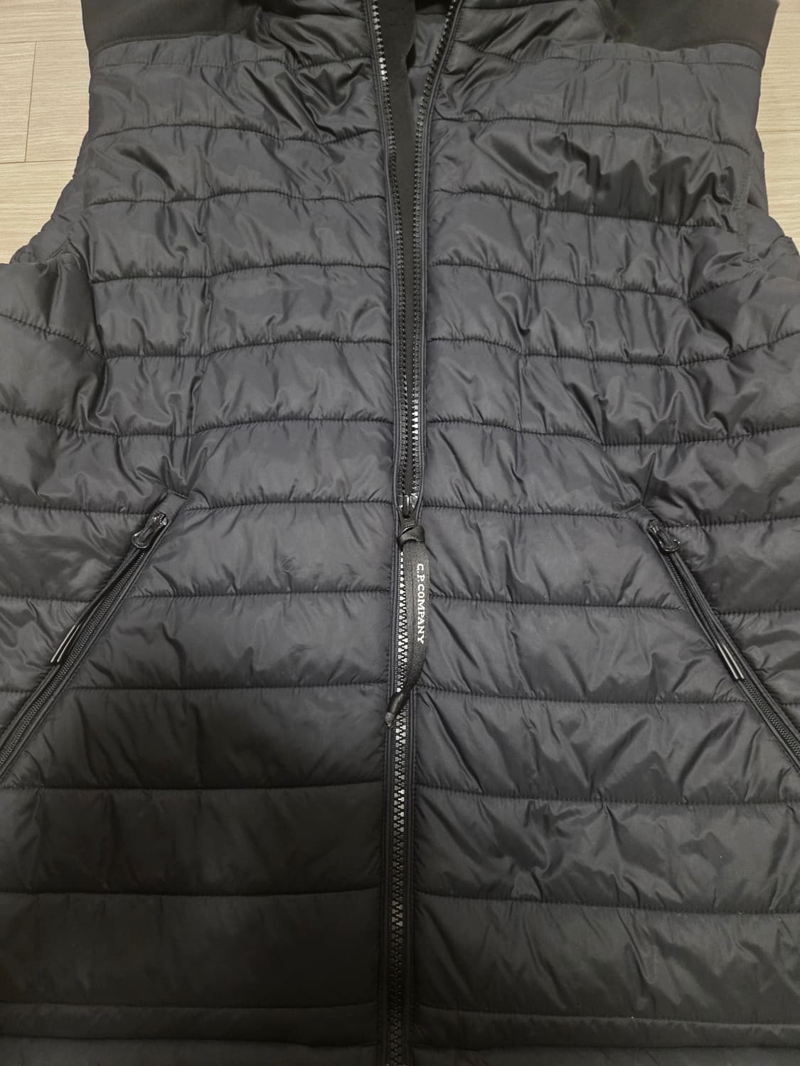 CP컴퍼니 고글 후드 패딩 조끼(52) 상품이미지7