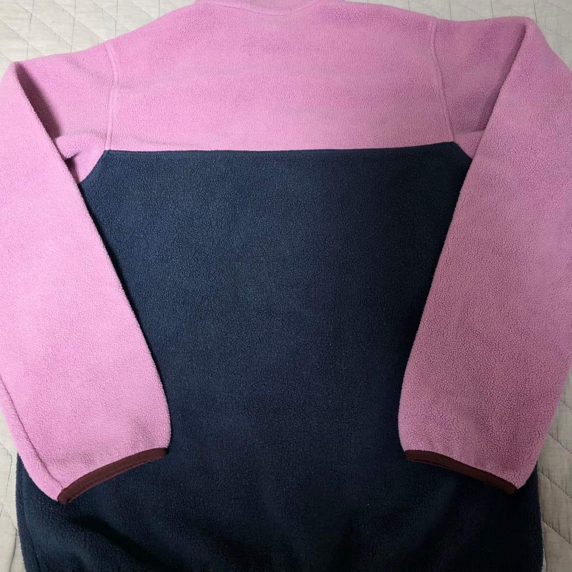 [L] 빈티지 파타고니아 신칠라 플리스 스냅 풀오버 핑크/네이비 상품이미지4