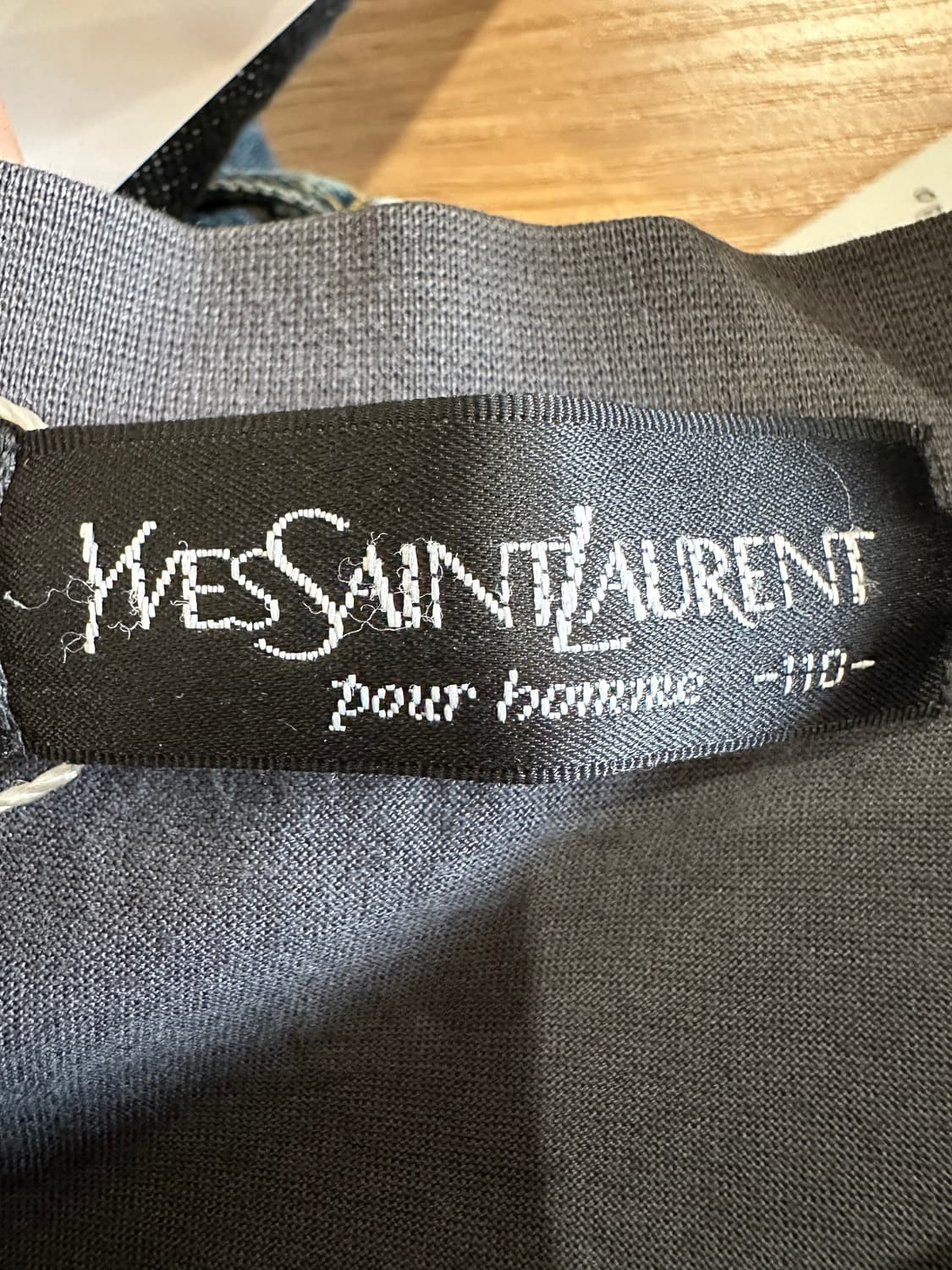YSL 입생로랑 포켓 반팔 티셔츠  상품이미지4