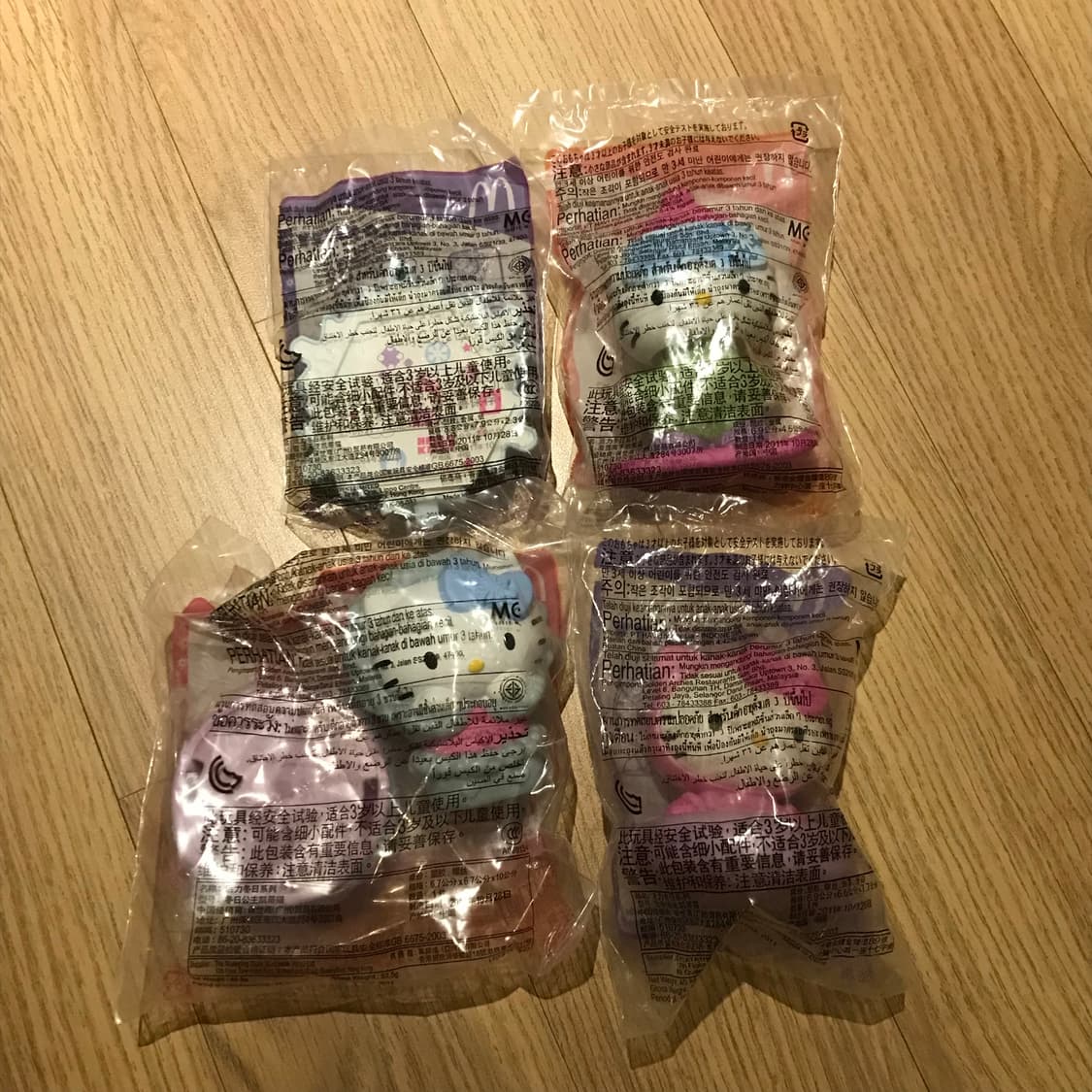 헬로키티 해피밀 8종 세트 상품이미지4