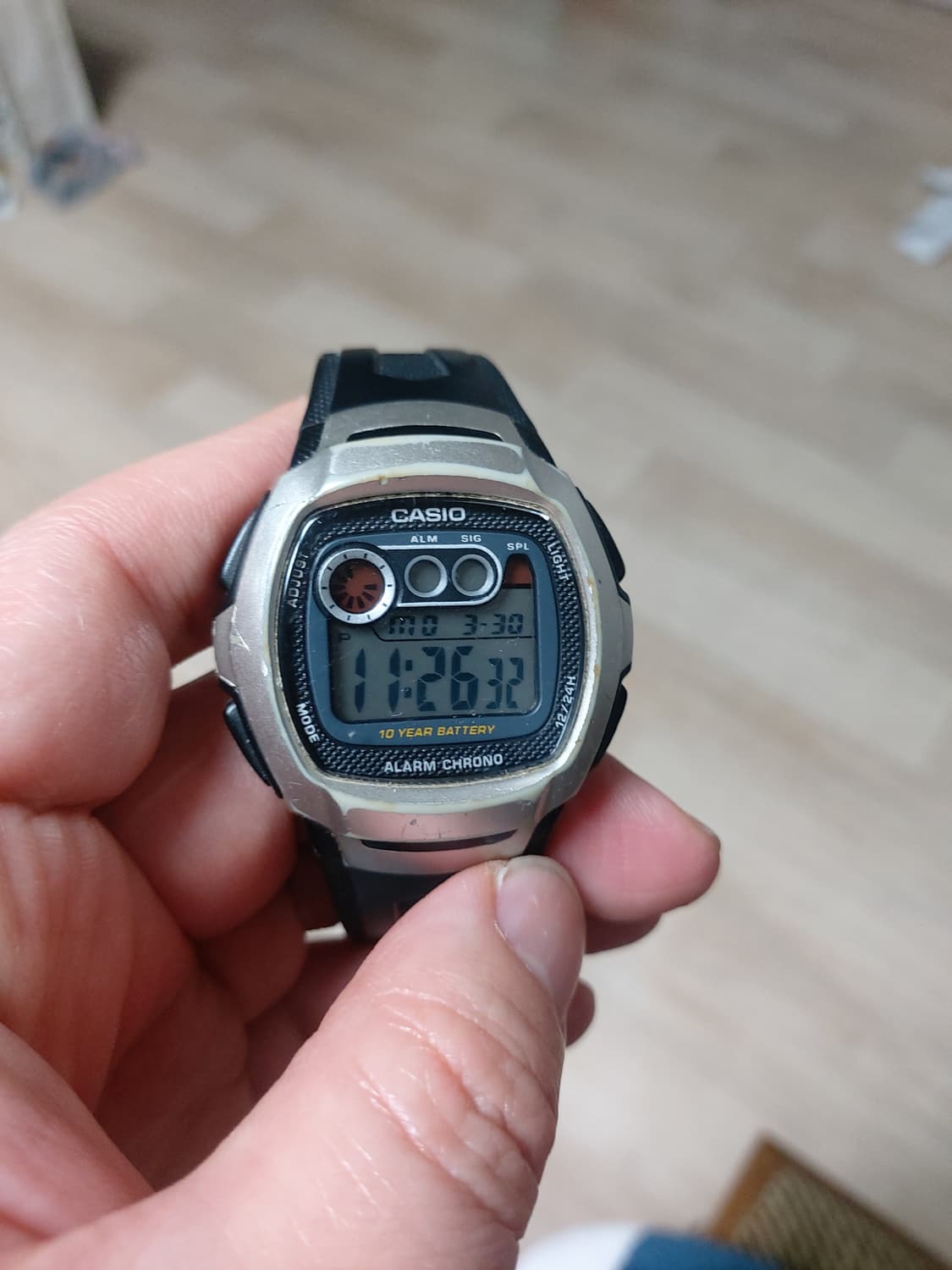 카시오 알람 크로노 전자시계 상품이미지1