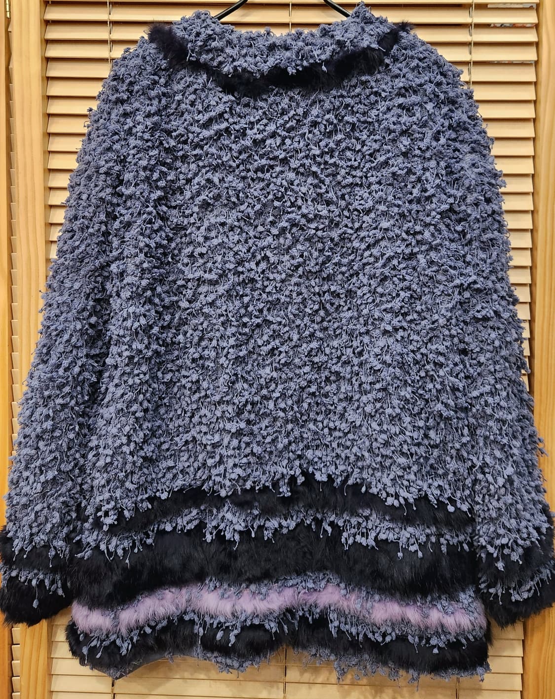 오즈세컨 배색 퍼 부클코트55 상품이미지4