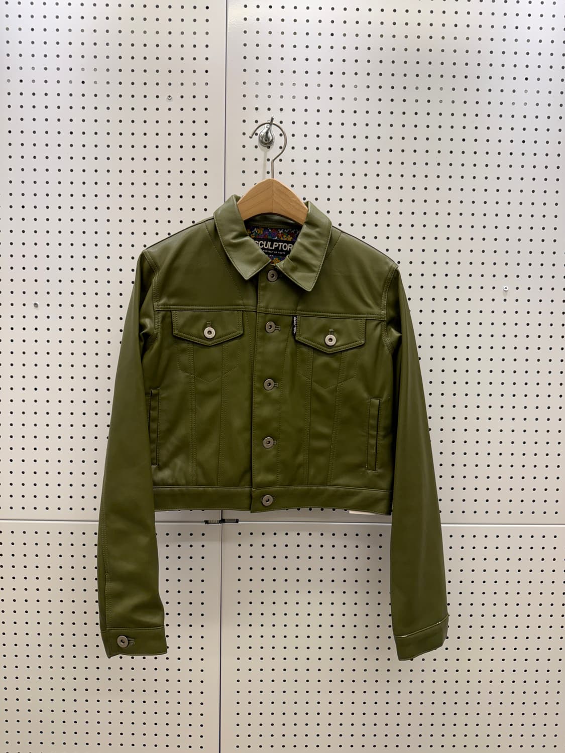 스컬프터 레더 크롭 트러커 자켓 U1394 상품이미지2