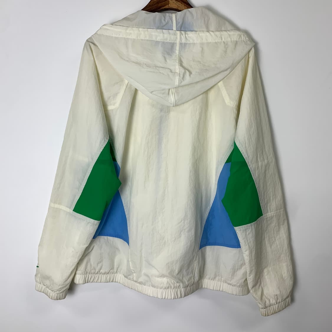 나이키 신형 윈드러너 아이보리 바람막이 자켓 상품이미지3