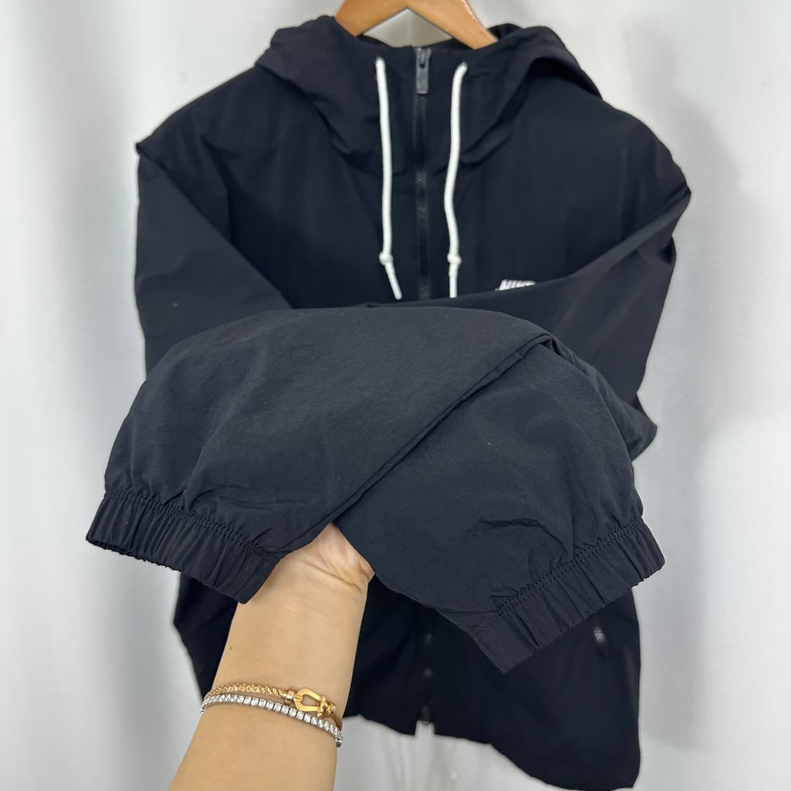 나이키 남자 나일론 후드 자켓 검정 L 100 상품이미지4