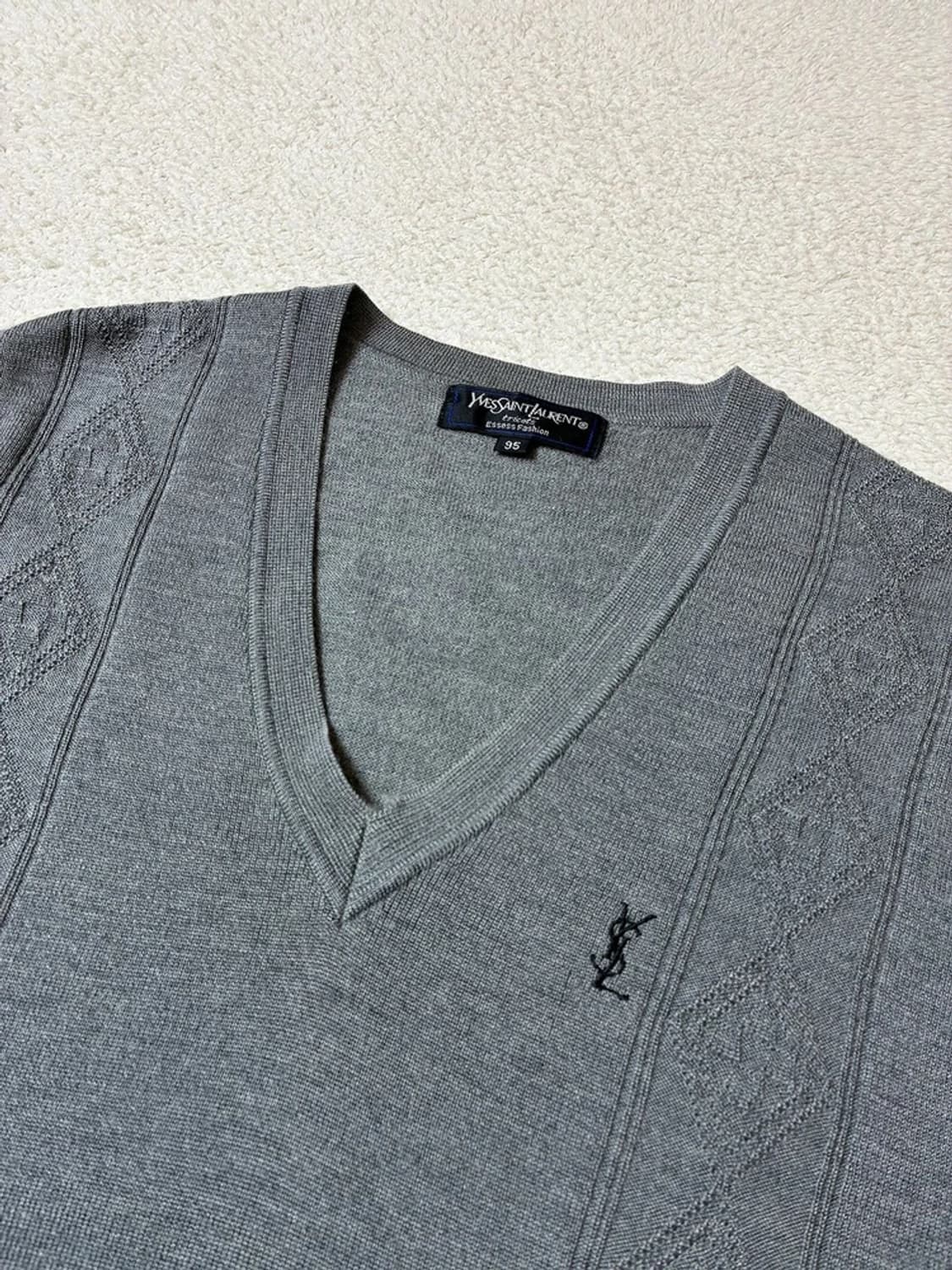 입생로랑 00's Y2K 니트 베스트 PN7868 상품이미지3