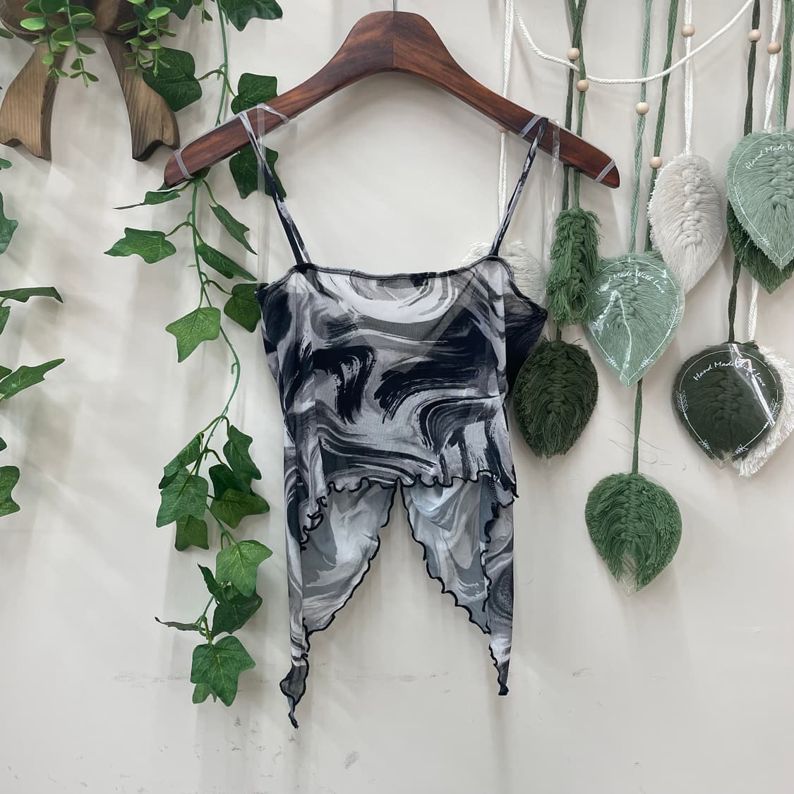 Y2k 맛 페이퍼문 마블 패턴 슬리브리스 상품이미지3