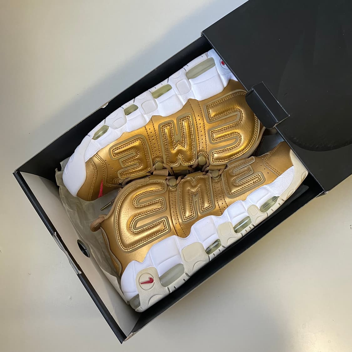 [270] 17SS 슈프림 나이키 에어 모어 업템포 골드 상품이미지2