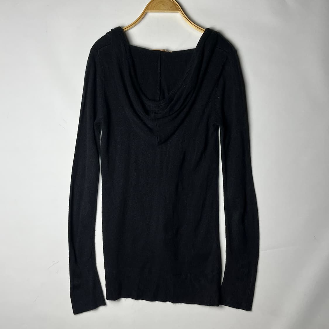 [GRAZIE] 그라지에 레터링 프린팅 후드 롱슬리브 상품이미지2