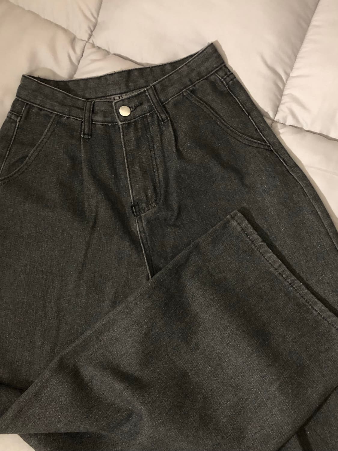 핀턱 와이드 데님팬츠 흑청 상품이미지2