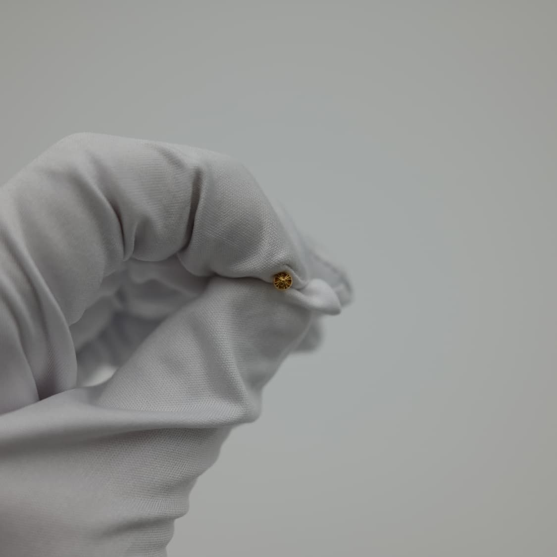 크롬하츠 22k 미니 크로스볼 스터드 이어링 (귀걸이) 상품이미지5