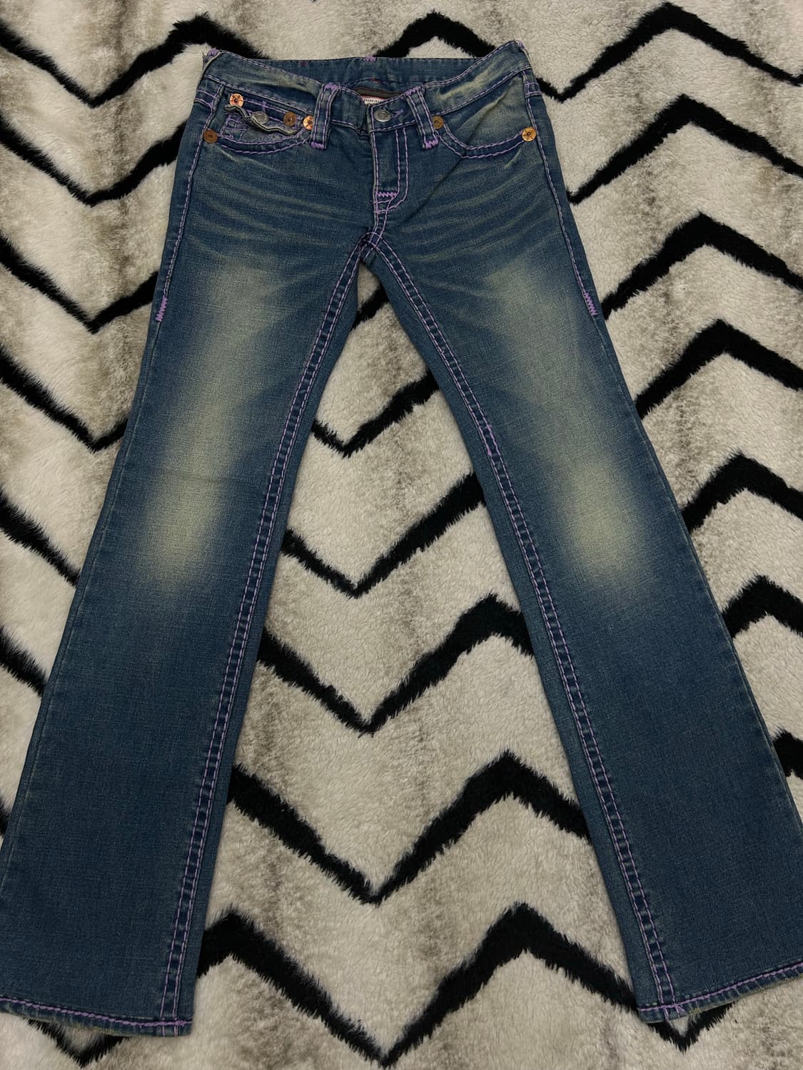 [26]트루릴리전 빌리 슈퍼티 세미 부츠컷/퍼플스티치/스판 상품이미지5