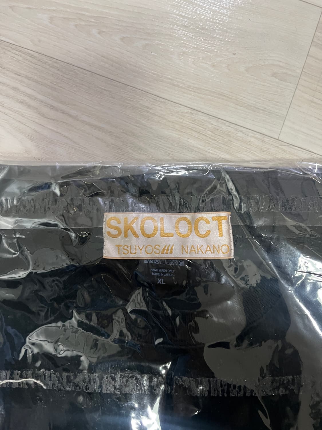 스콜록트 스왈로브스키 티셔츠 상품이미지3