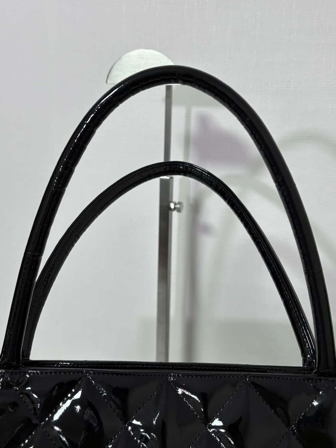 샤넬 메달리온 코인백 페이던트 상품이미지9