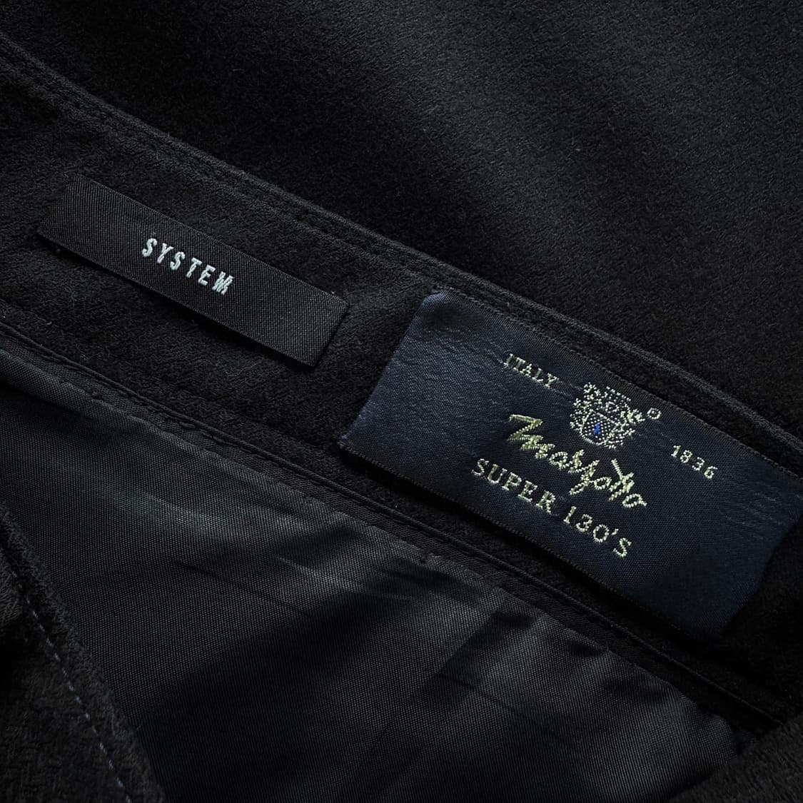 시스템 버튼 포인트 울 팬츠 상품이미지2