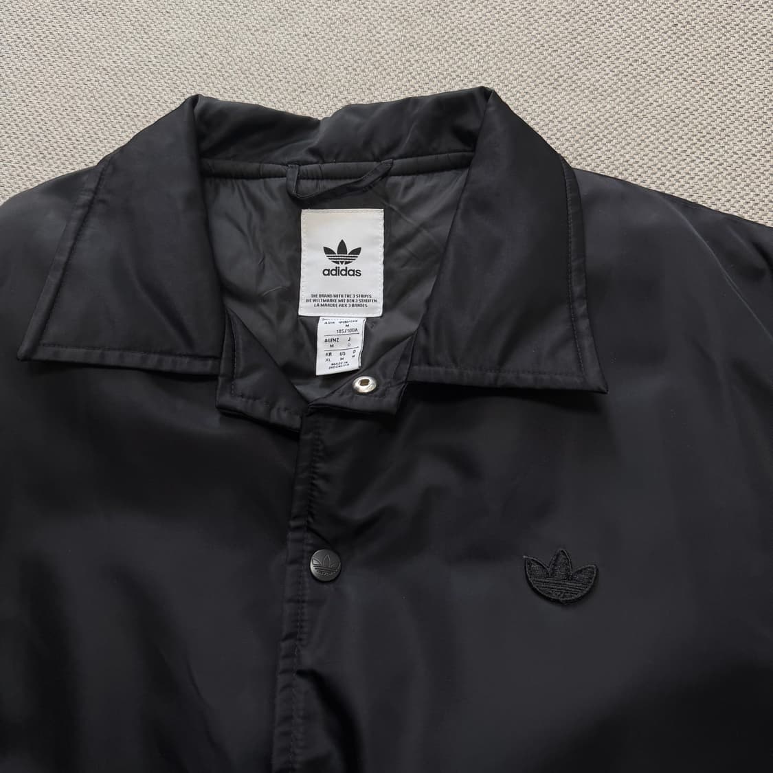아디다스 오리지널 빅로고 카라 봄버 자켓 상품이미지3