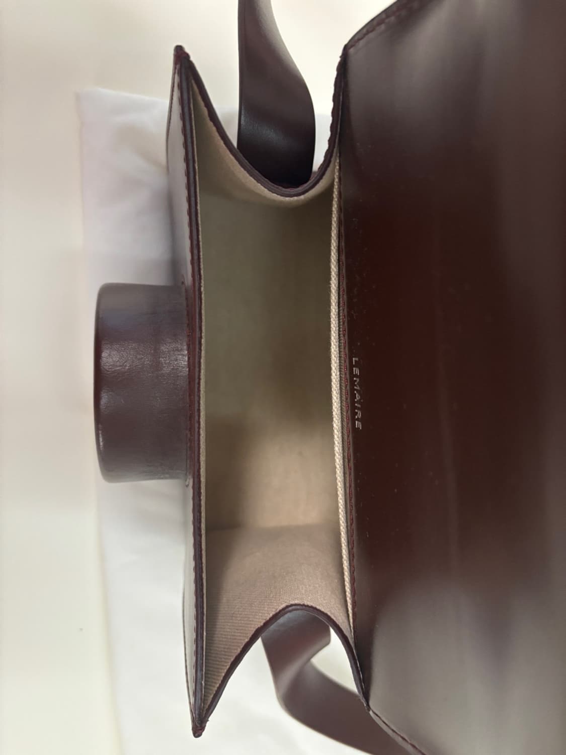 르메르 카메라맥 미디움 레드 와인 상품이미지7