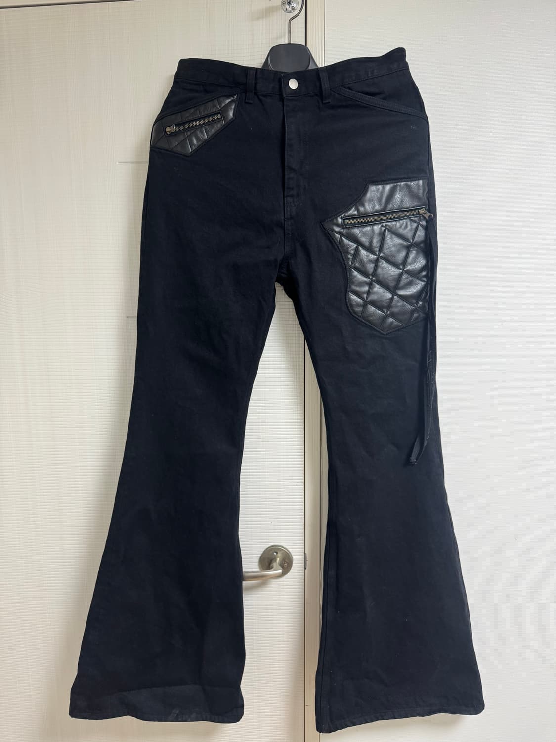 에모스탠스클럽 레더패치 플레어진V2 2size 상품이미지3