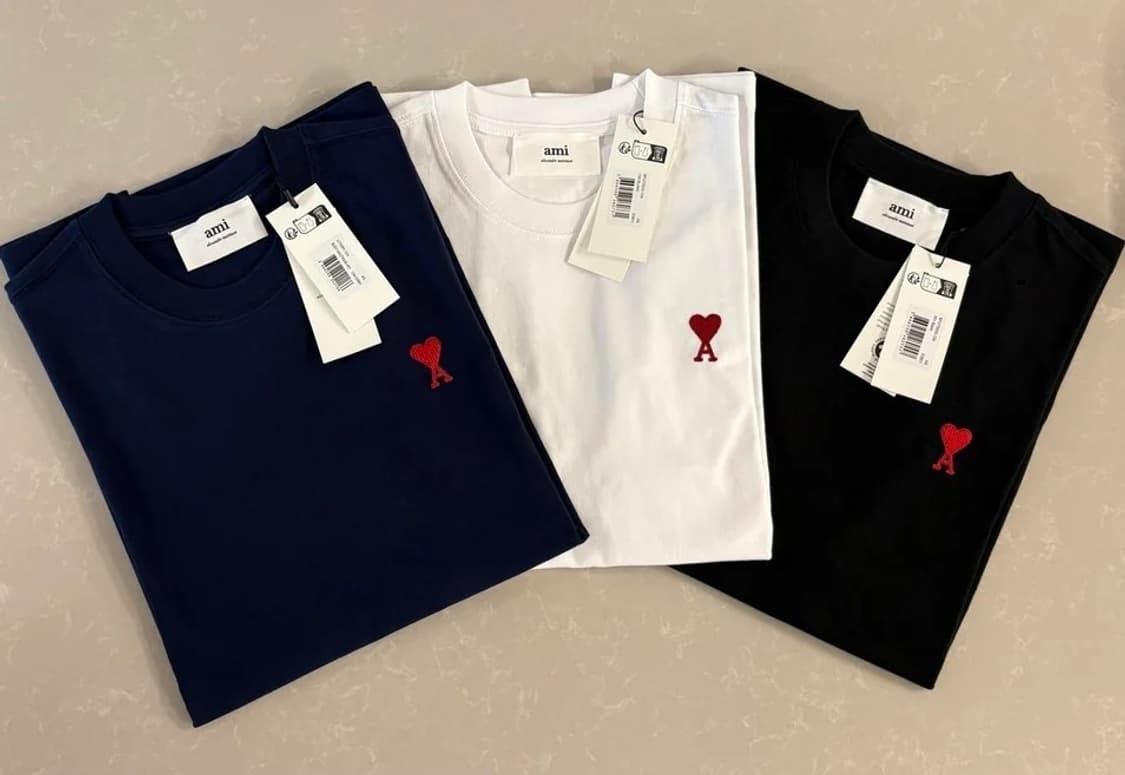 (새상품) 아미 스몰하트로고 반팔티 상품이미지1