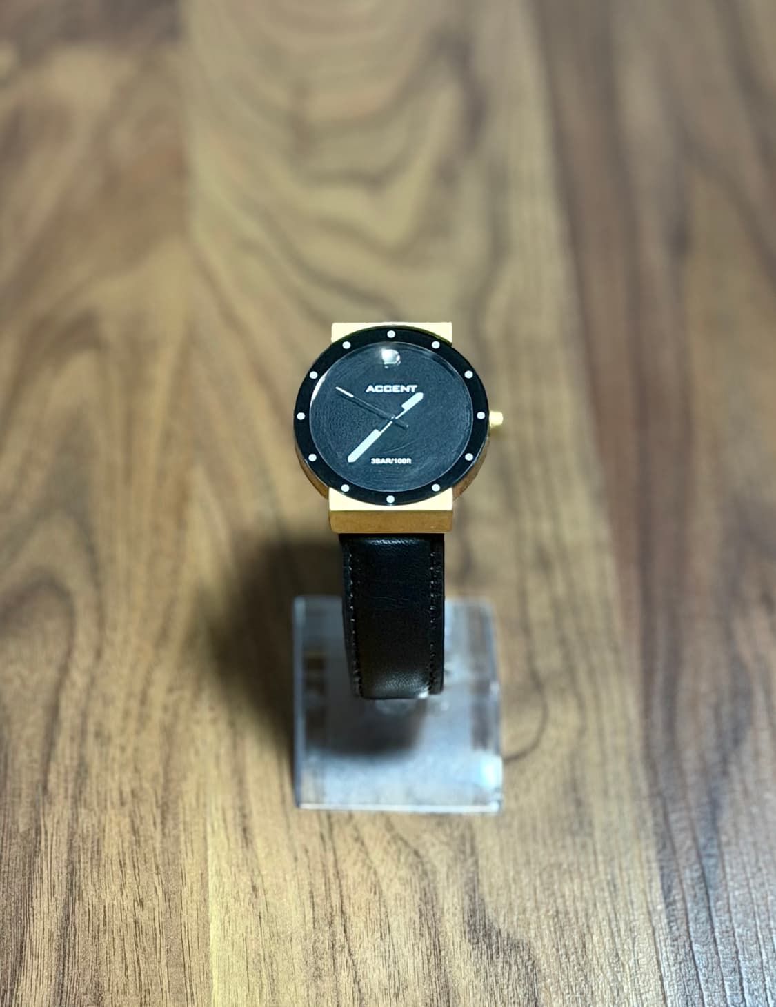 액센트 가죽 시계 상품이미지1