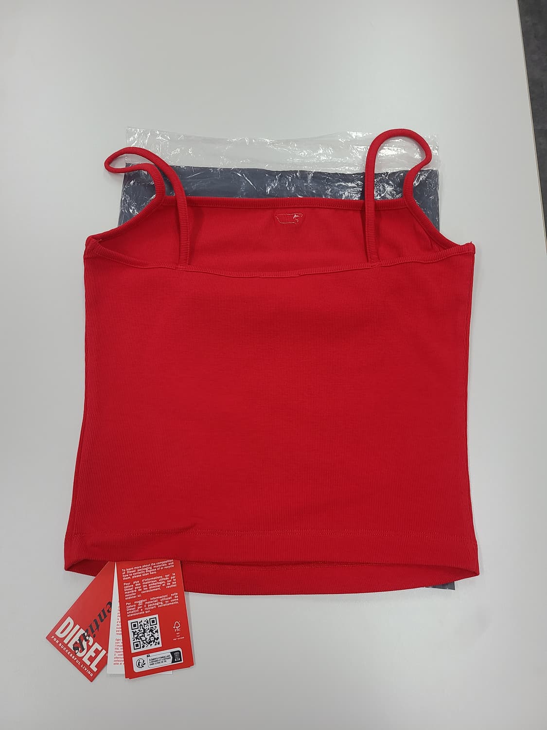 디젤 민소매 탑 레드 사이즈M 미사용 상품이미지2