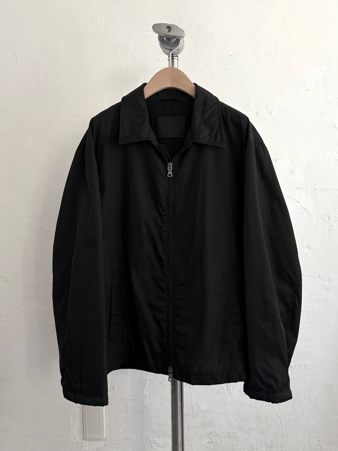 Prada 프라다 블랙 나일론 블루종 자켓 상품이미지4