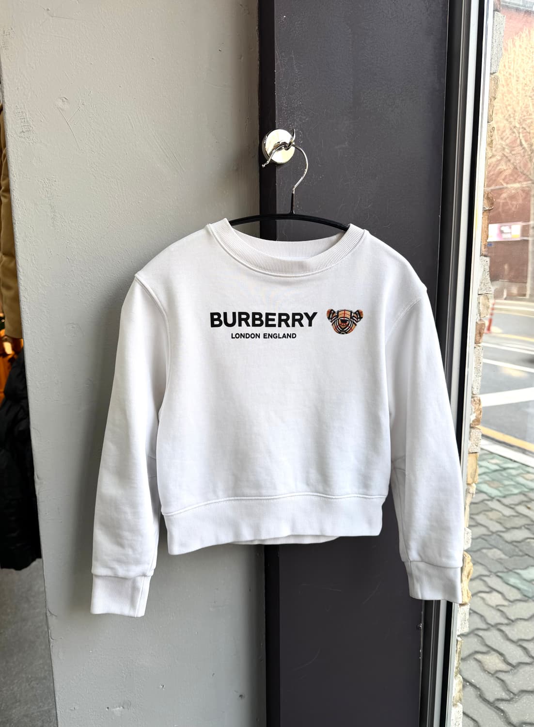 8Y/ 버버리 칠드런 신형 화이트라벨 맨투맨 상품이미지2