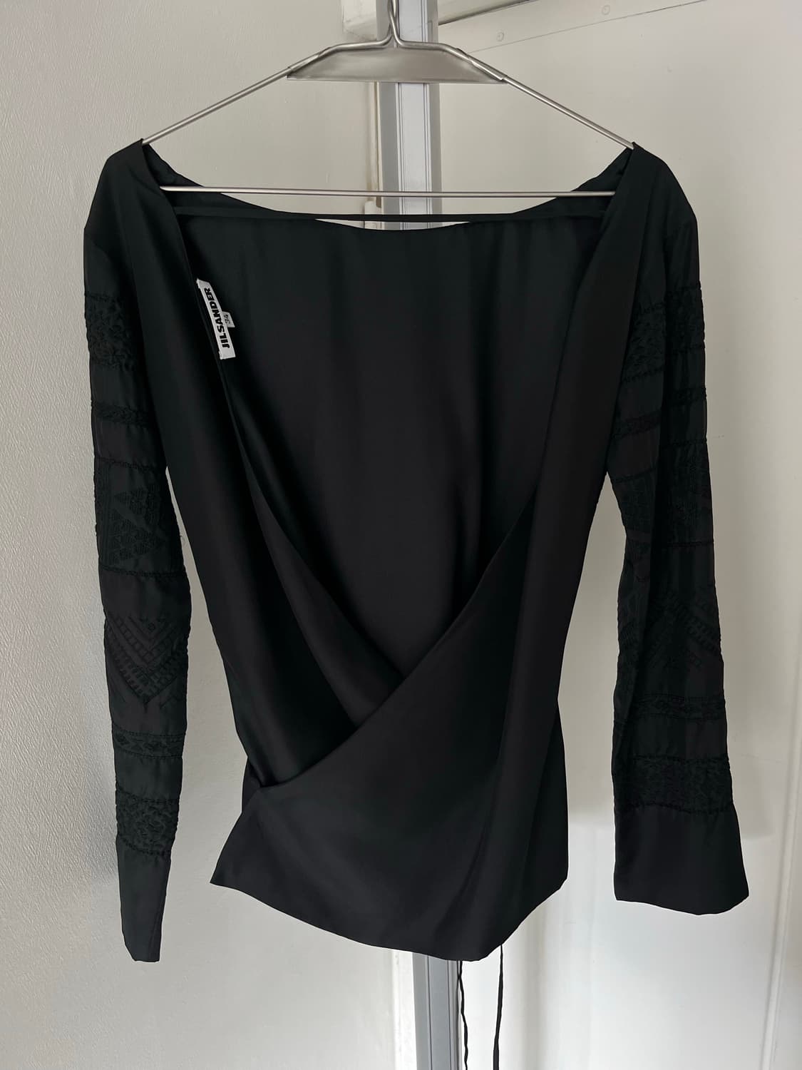 silk back open blouse 상품이미지7