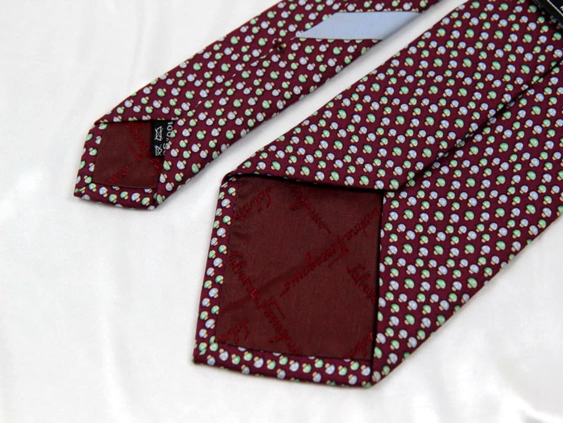 페라가모 9cm A등급 남자 명품 넥타이 상품이미지4