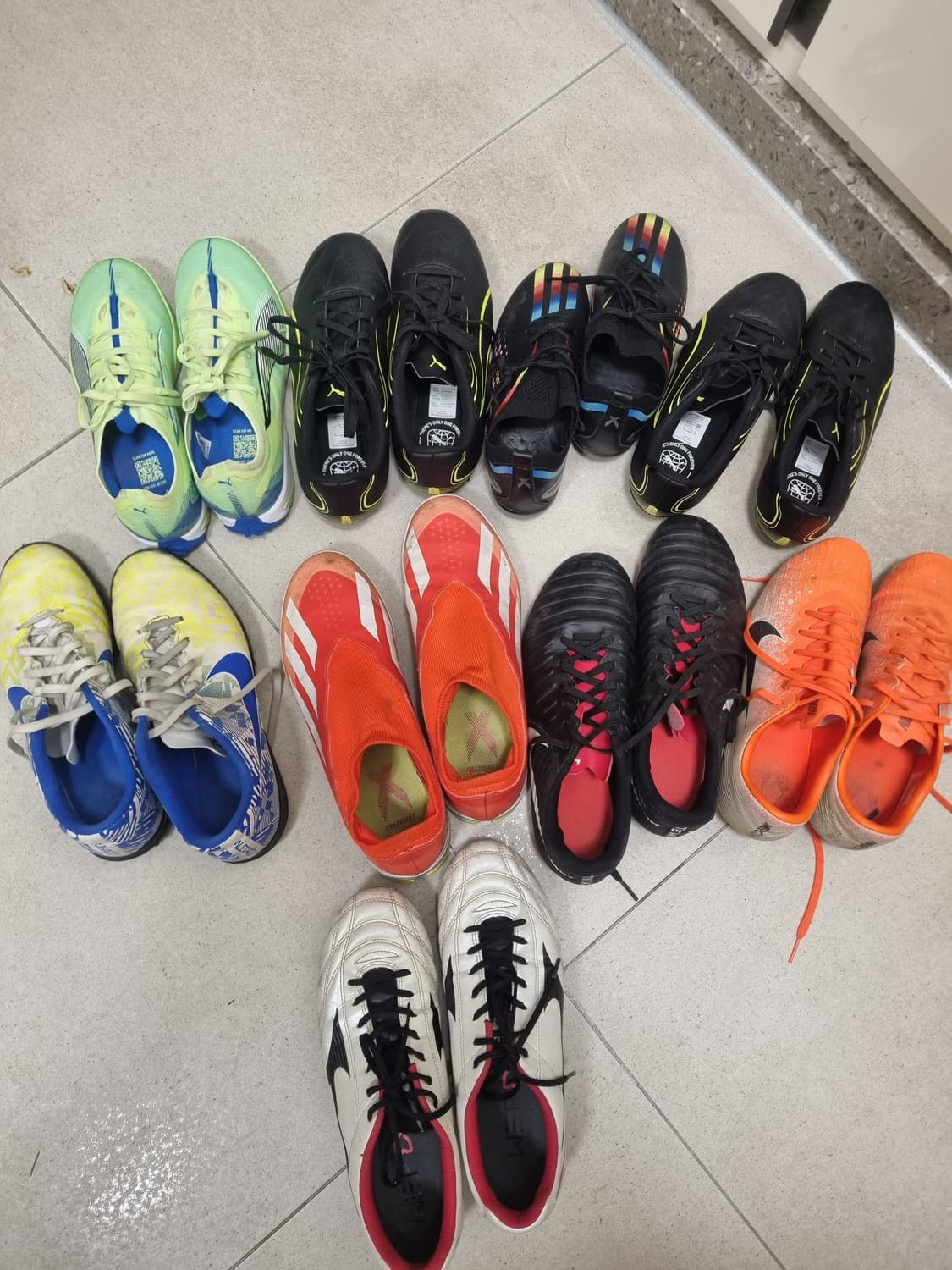 축구화,풋살화 230~255 일괄 상품이미지1