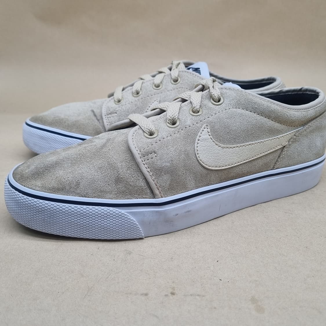 나이키 토키 로우 남성스니커즈255 상품이미지1