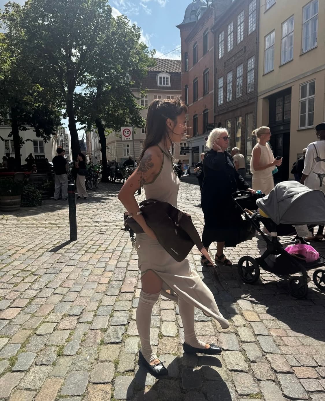 (필인더블랭크xDASHA) D Wide Strap Bag _Brown 상품이미지4