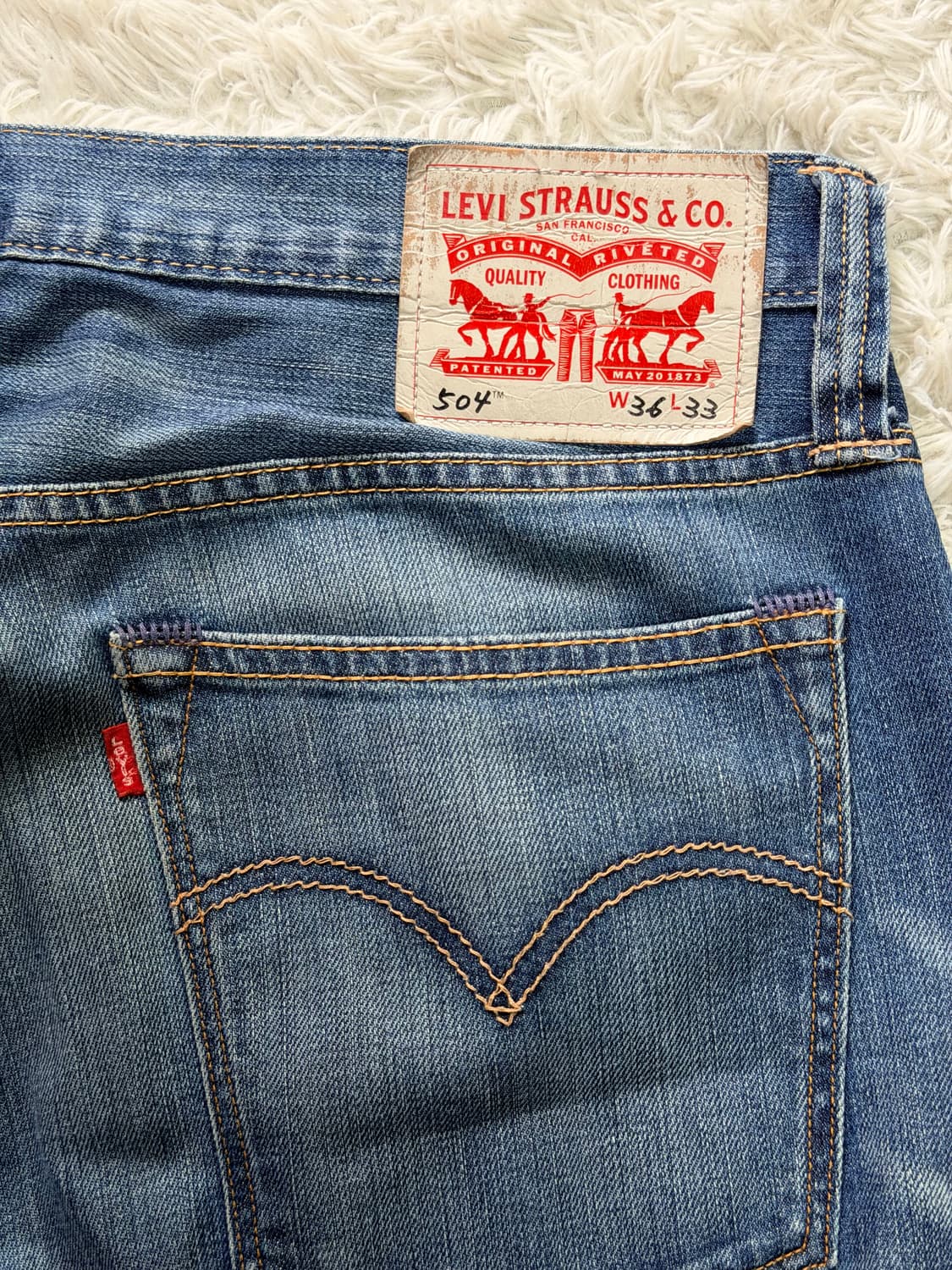 리바이스(Levi's) 504 레귤러 스트레이트 핏 데님 팬츠 상품이미지7