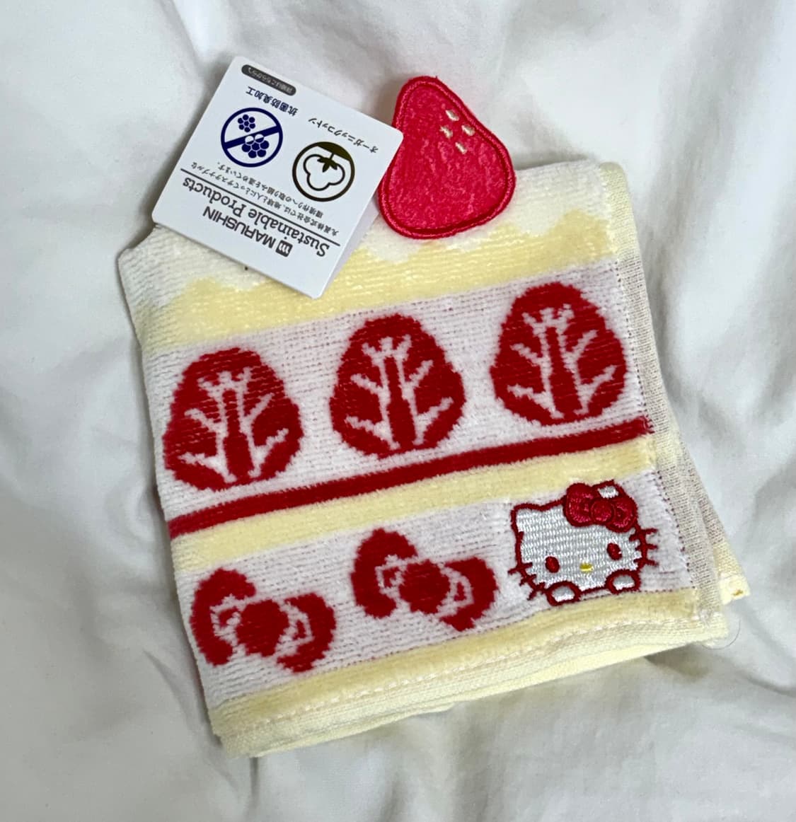헬로키티 딸기케이크 미니타올 손수건 상품이미지1