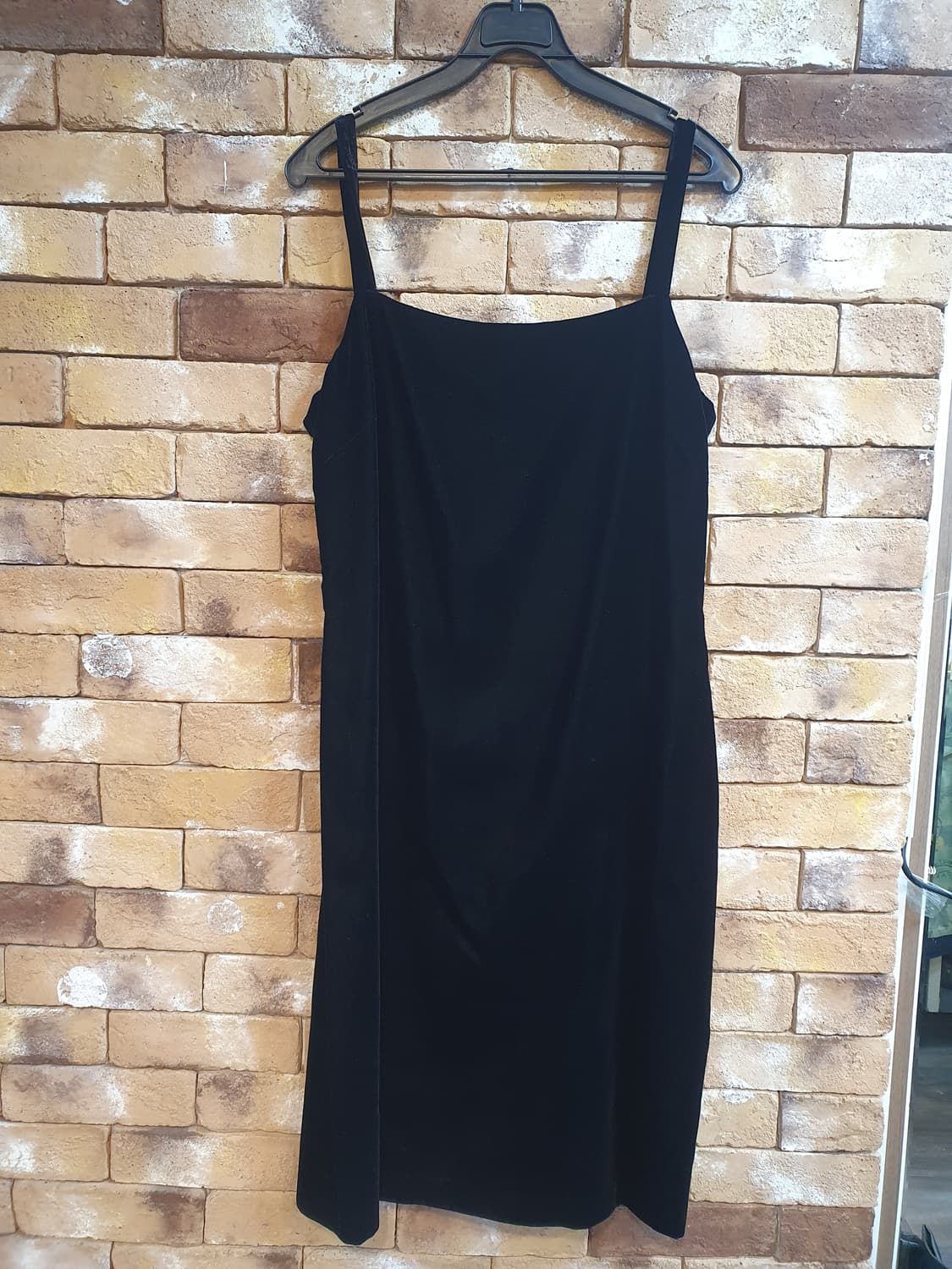 icb 벨벳 블랙 끈 원피스 상품이미지1