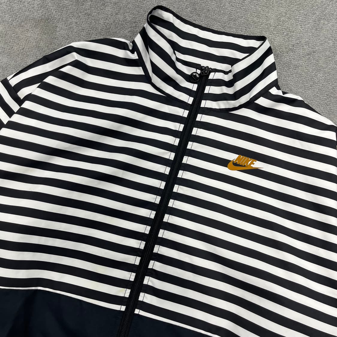 S 나이키 스트라이프 바람막이 자켓 상품이미지2