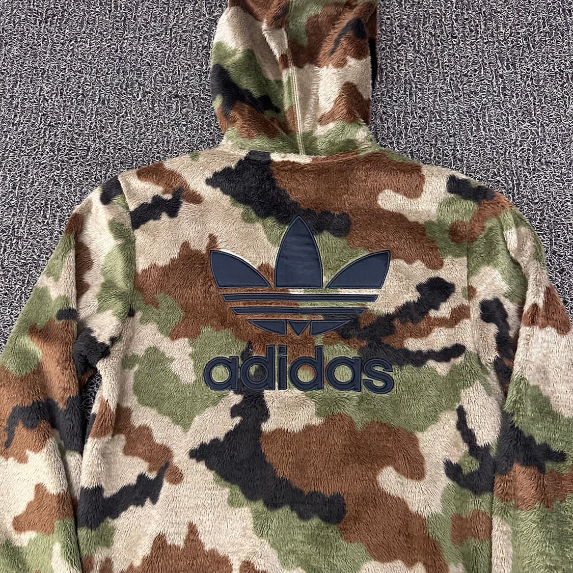 아디다스 밀리터리 카모 후리스 여성 후드집업 85(XS) 상품이미지6