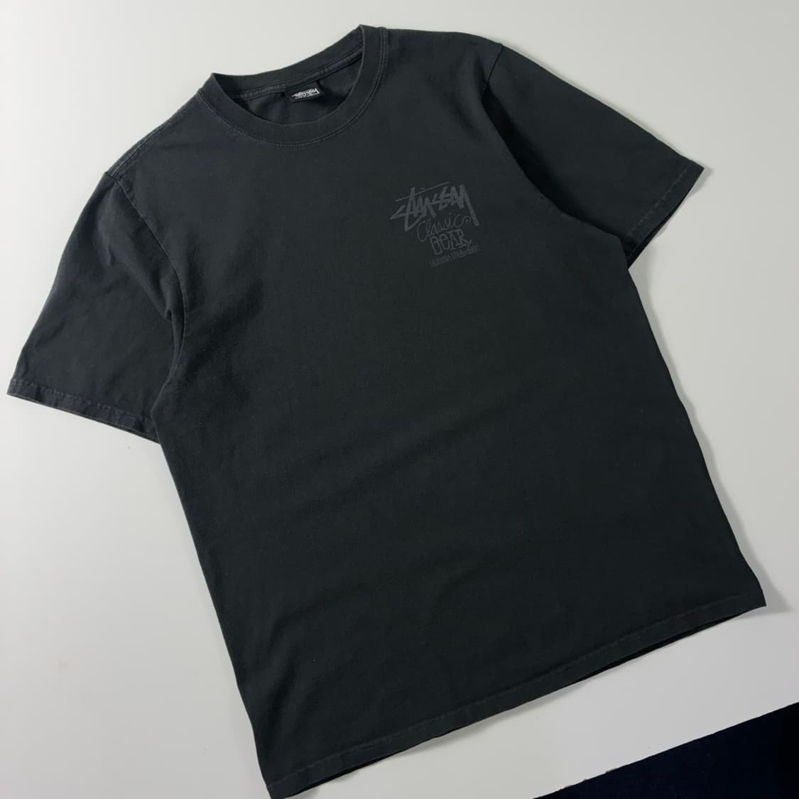 Stussy  스투시 피그먼트 다이드 클래식 기어 블랙 반팔티 상품이미지3