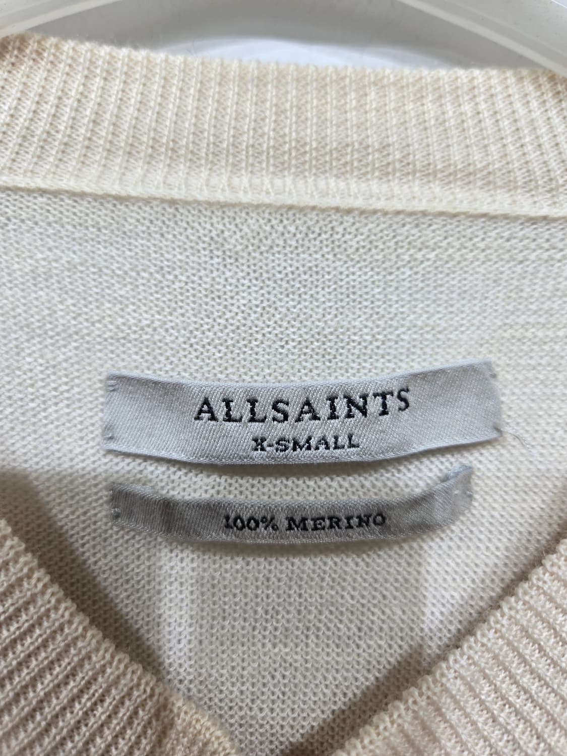 올세인츠 아이보리 셔링 긴팔 니트 상품이미지5