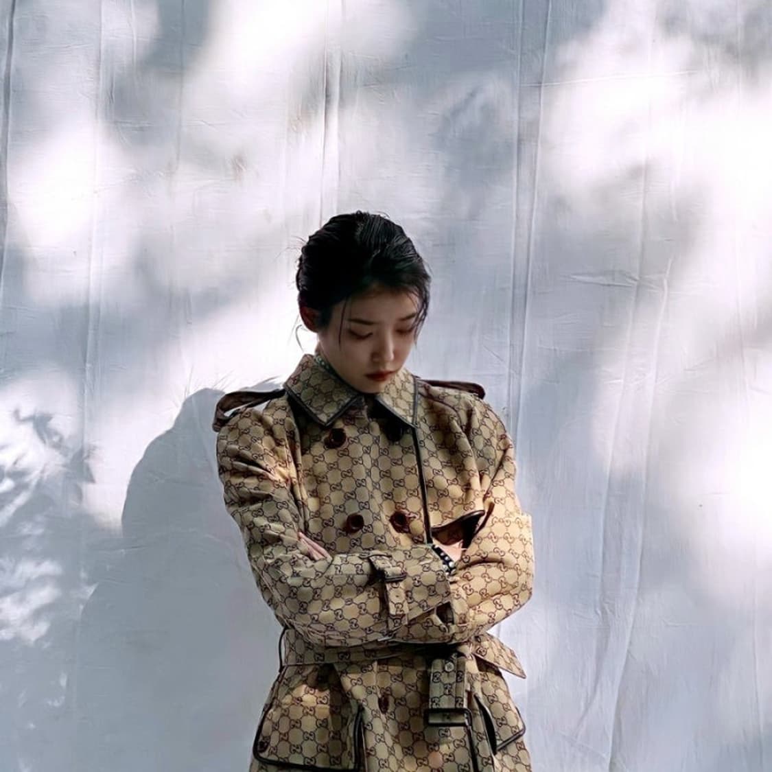 구찌 GG 수프림 트렌치코트 상품이미지2