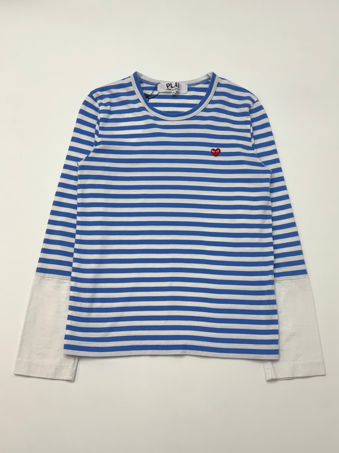 꼼데가르송 리틀레드하트로고 블루 화이트스트라이프 롱슬리브 상품이미지1