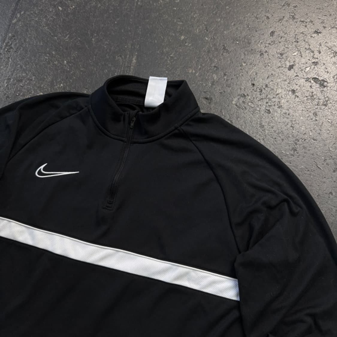 105 나이키 드라이핏 반집업  상품이미지2