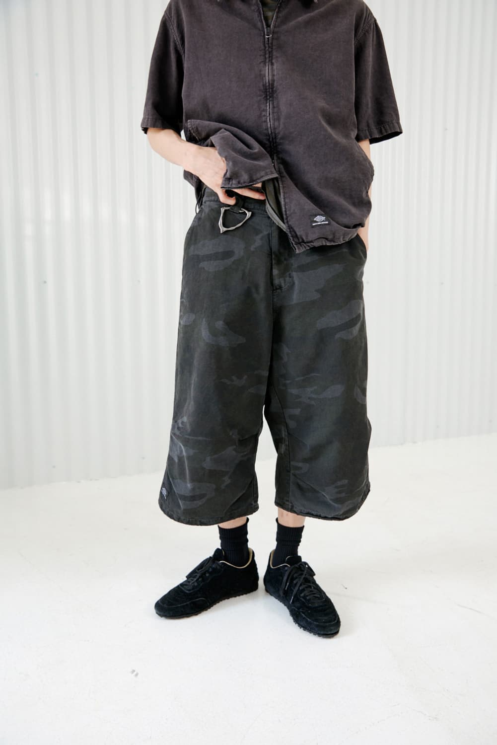 해칭룸 디키즈 스노우 쇼츠 카모 3사이즈(M) 상품이미지1