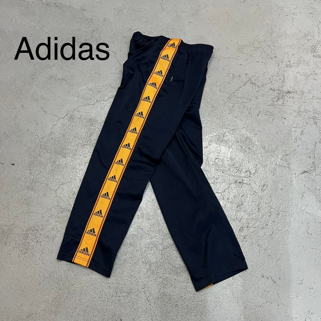 아디다스 올드스쿨 사이드라인 트레이닝 팬츠 상품이미지1