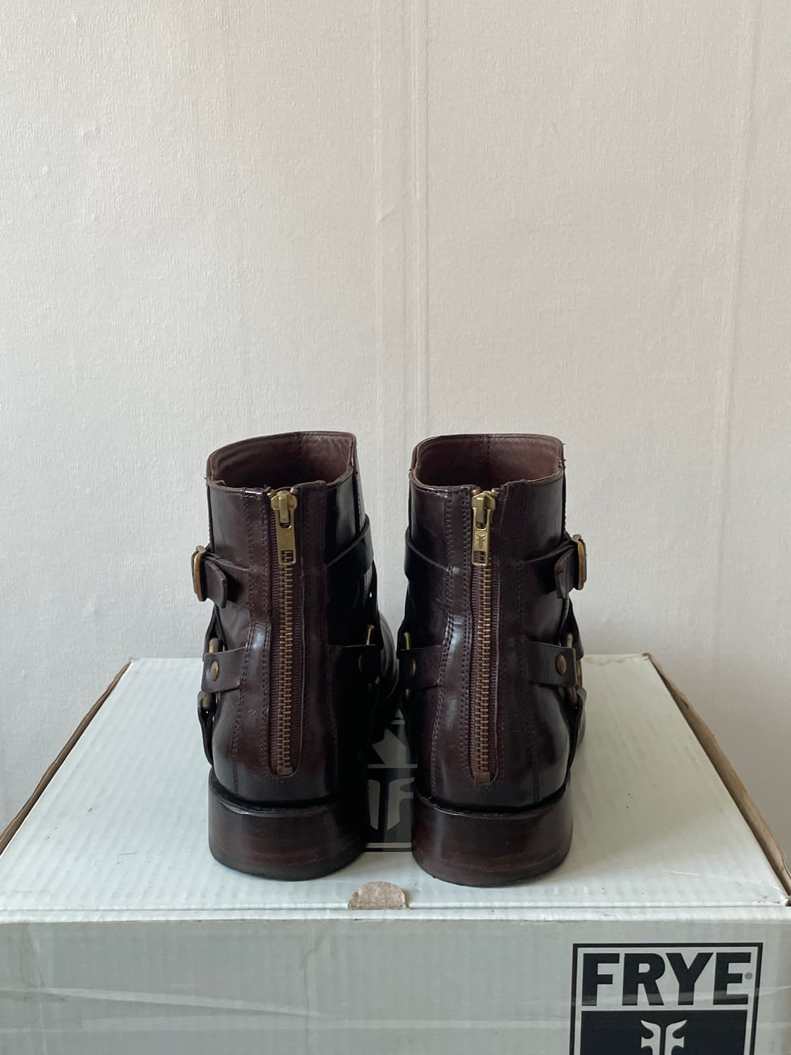 FRYE US 9 / 270 웨스턴 하네스 스트랩 부츠 상품이미지2