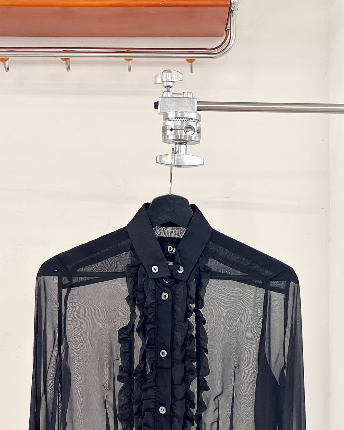 돌체 앤 가바나 블랙 실크 러플 블라우스 상품이미지2