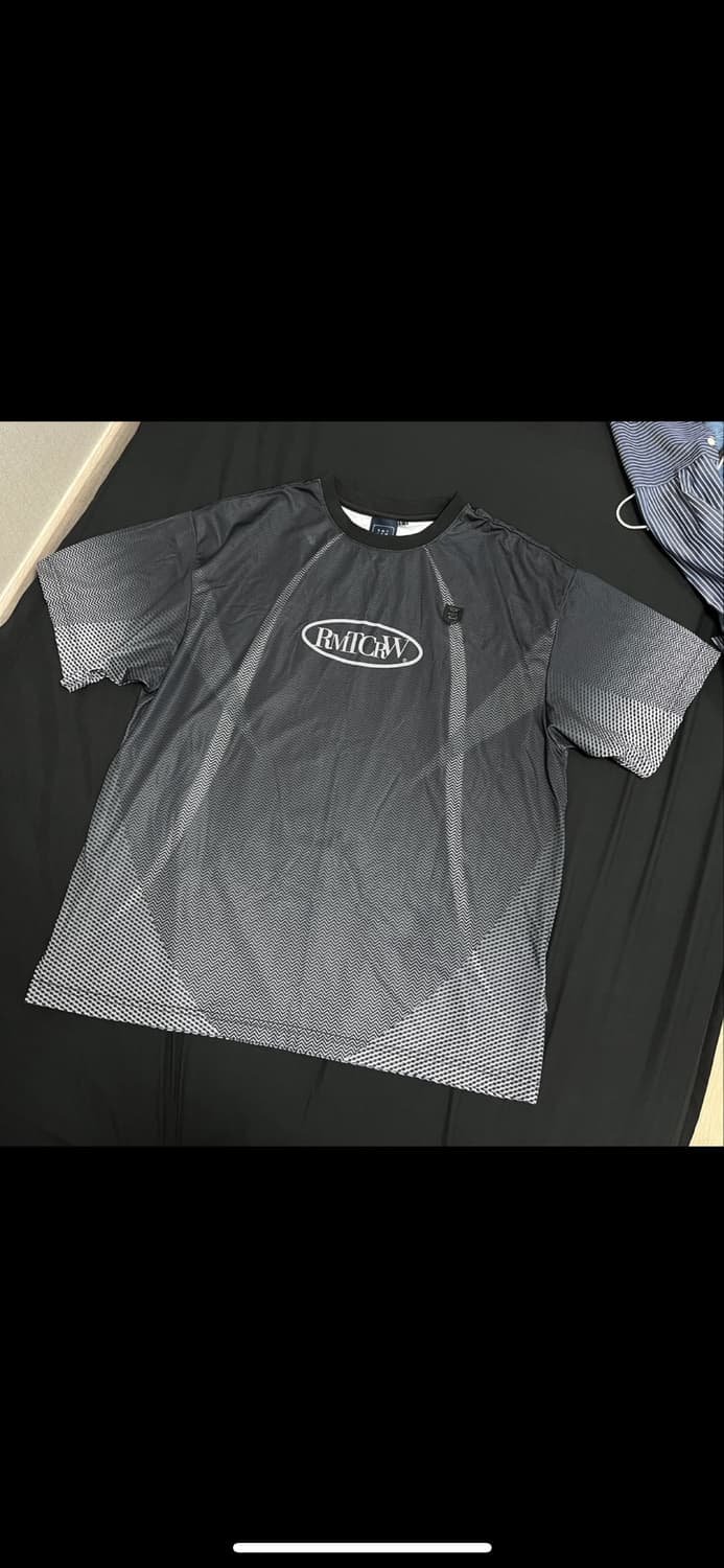 로맨틱크라운 블랙 반팔 티셔츠 L 상품이미지3